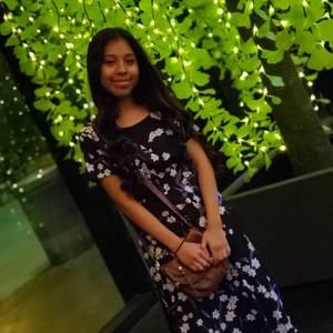 Meet your Posher, Arely